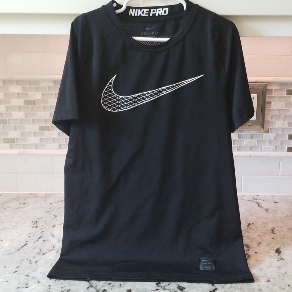 Nike Pro Dri-Fit boys black workout shirt